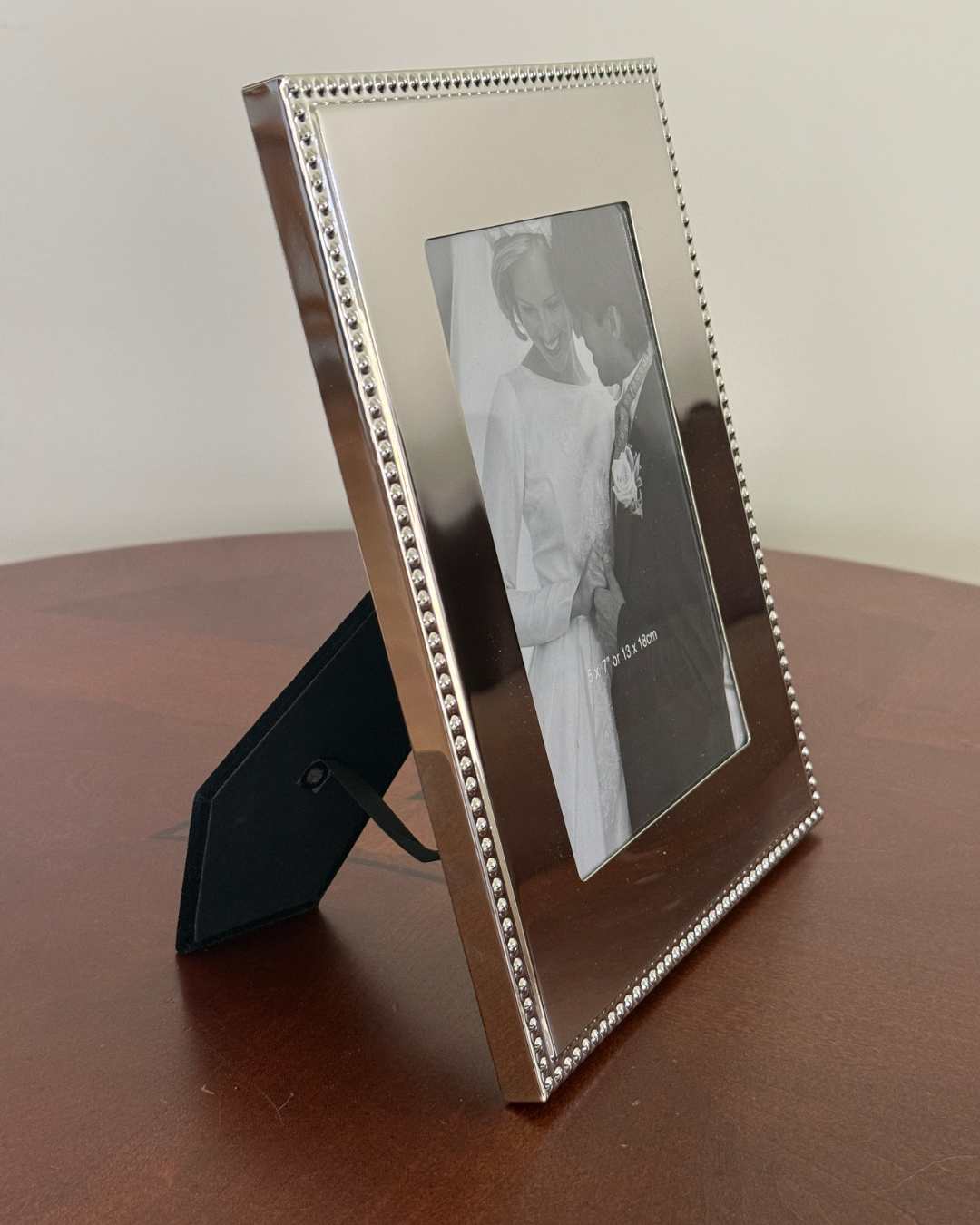 London Photo Frame with Beaded Edge 5x7" NP