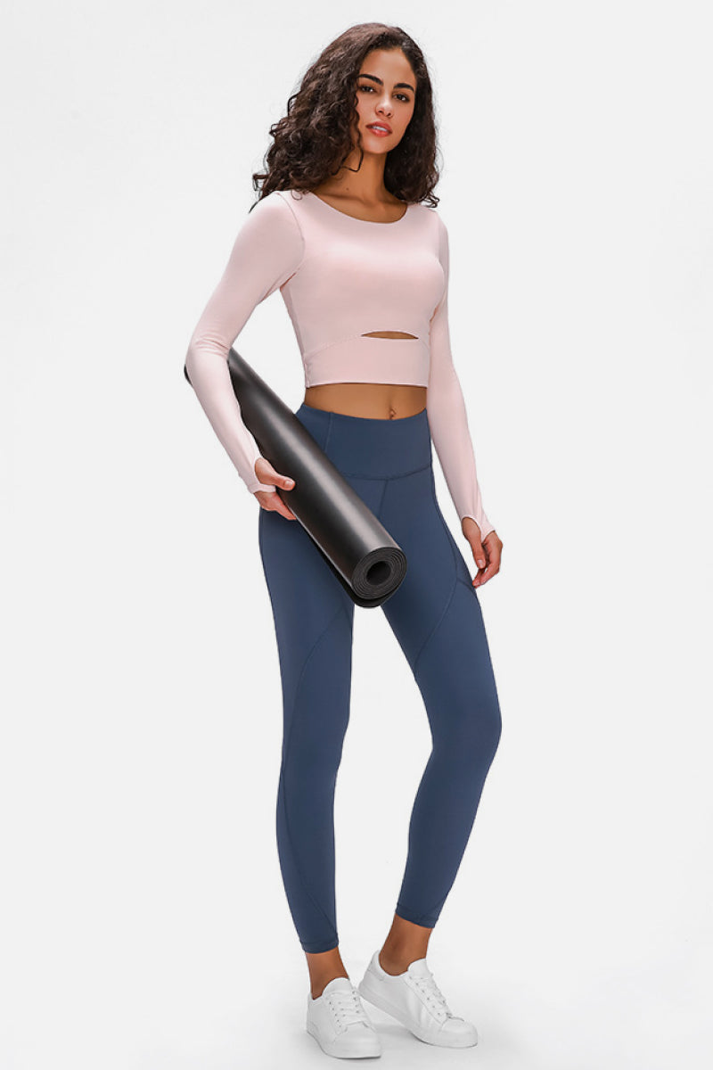 Ami Cropped Sports Top